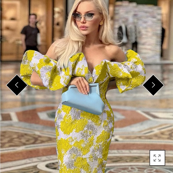 Dresses & Skirts - YELLOW Puff Sleeve Brocade Dress